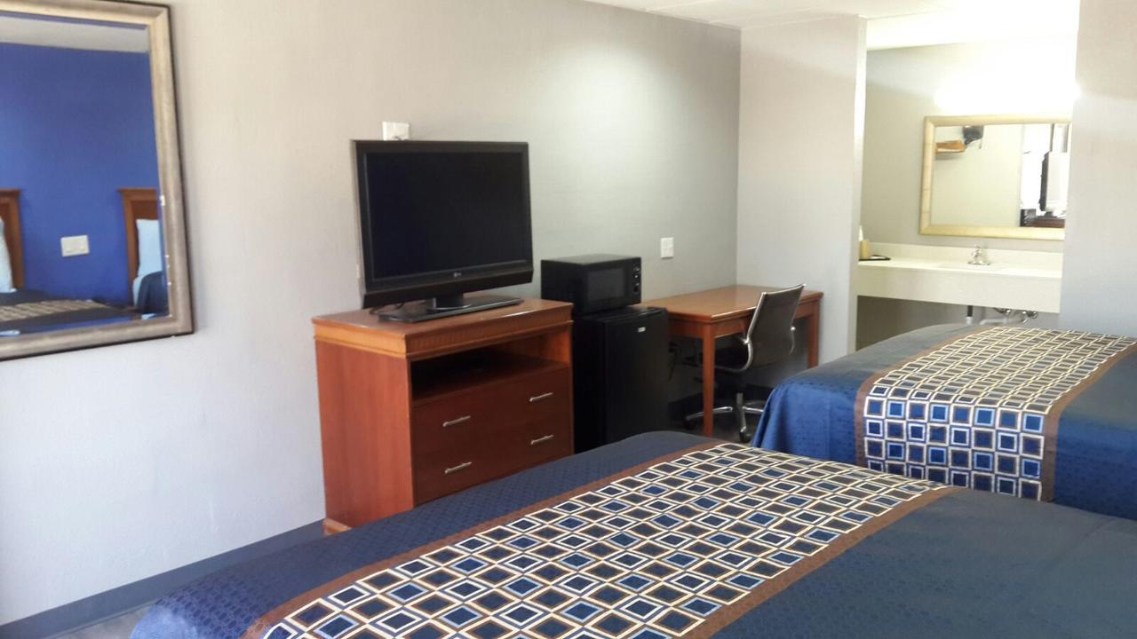 Paris Inn And Suites Ngoại thất bức ảnh